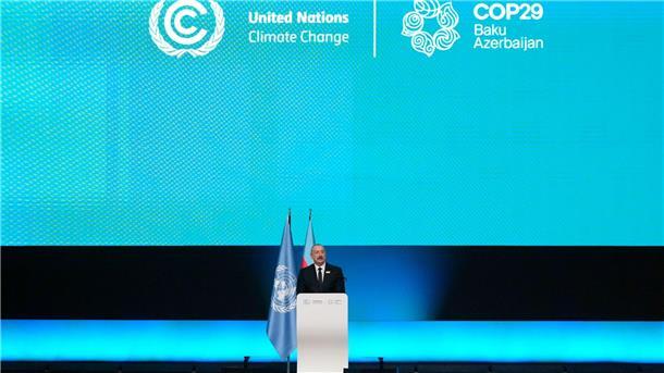 Zehn Zitate: Was die internationale Politik 2024 bewegte Ilham Aliyev, Präsident von Aserbaidschan, spricht auf dem UN-Klimagipfel COP29. (Archivbild)