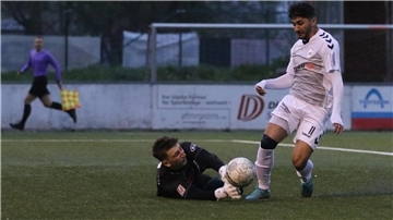 SV Brake gegen SV Atlas Delmenhorst II Fußball-Bezirksliga