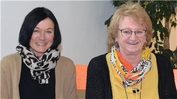 Ilse Lochau (links) und Gudrun Hobbie stehen den Bürgerinnen und Bürgern als Pflegeberaterinnen mit Rat und Tat zur Seite.