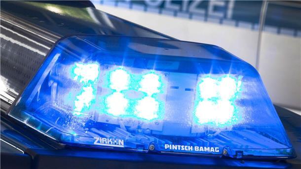 Jugendlicher attackiert Obdachlosen: Opfer stirbt Im Allgäu ist ein 53-jähriger Mann gestorben, nachdem er von einem 17-Jährigen angegriffen worden war.