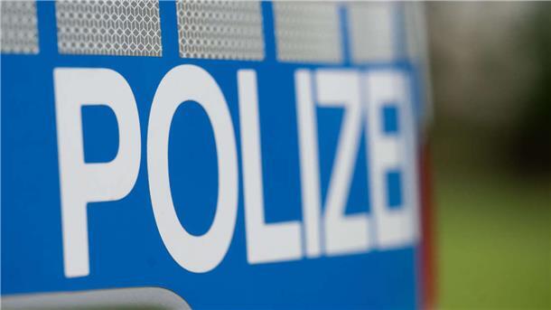 Im Anschluss an den Besuch auf dem Rotenburger Jahrmarkt ist ein 14-Jähriger Rotenburger am Samstagabend Opfer eines Raubes geworden. Das berichtet die Polizei.