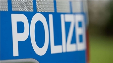 Im Anschluss an den Besuch auf dem Rotenburger Jahrmarkt ist ein 14-Jähriger Rotenburger am Samstagabend Opfer eines Raubes geworden. Das berichtet die Polizei.