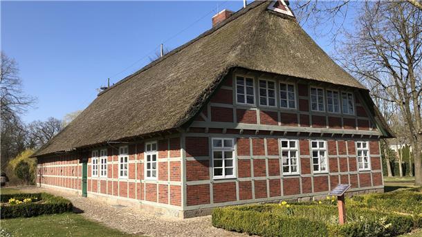 Sitzung des Rates der Samtgemeinde Sittensen im Heimathaus Das Heimathaus in Sittensen.