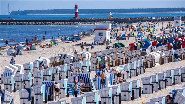 Im Jahr 2024 verzeichnete die Tourismus-Branche trotz Wirtschaftskrise ein Rekordjahr mit gut 496 Millionen Übernachtungen.