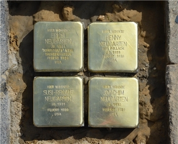 Stolpersteine im Gedenken der Familie Erich Neugarten