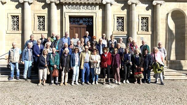 Nordenhamer Sternfreunde vor dem Landesmuseum für Vorgeschichte in Halle