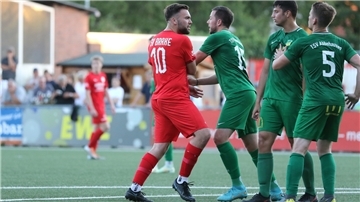 SV Brake gegen TSV Abbehausen in der Fußball-Bezirksliga.