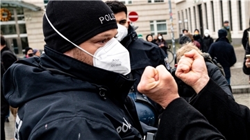 Immer mehr Polizisten erleben in ihrer Arbeit Gewalt.