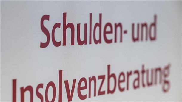 Fachkräftemangel bei Schuldnerberatern Immer mehr Schuldnerberatungsstellen kämpfen mit Fachkräftemangel.