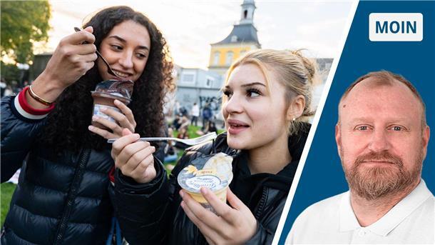 Pudding mit der Gabel essen? Gibt’s auch hier in der Region In Bonn essen Diana von Böselager (l) und Ella Parey Pudding mit der Gabel. Am Sonnabendnachmittag startet eine ähnliche Aktion in Cuxhaven.