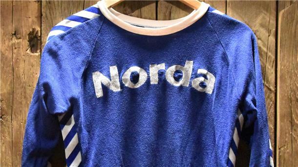 Hinweise gesucht: Wer kennt dieses legendäre Werder-Trikot? Hinweise gesucht: Wer kennt dieses legendäre Werder-Trikot?