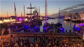 Die Hafenkulisse der Maritimen Tage.