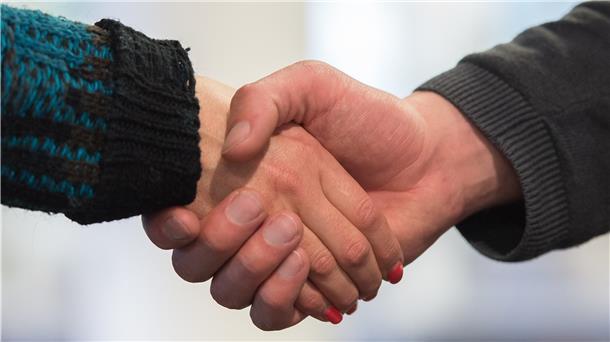 In dem Verein Konfliktschlichtung treffen sich Opfer von Kriminiellen mit Tätern, die nichts mit der Tat zu tun haben.