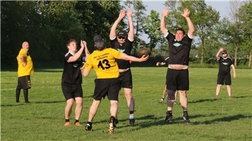 KBV Kreuzmoor/Bekhausen KBV Altjührden/Obenstrohe Schleuderball-Bezirksklasse