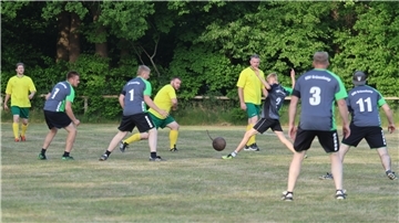 KBV Grünenkamp II und der TSV Abbehausen II beim Schleuderball