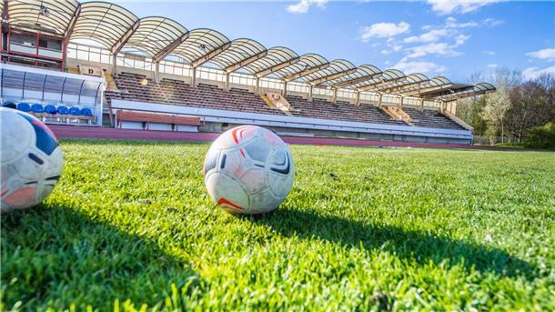 Warum in Bremerhaven keine Jugendländerspiele mehr stattfinden In die Sanierung des Nordseestadions sollen Millionen fließen. Aktuell können dort keine Jugendländerspiele ausgetragen werden.