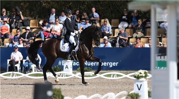 Elmlohe erhält weitere hochkarätige Dressurserie In diesem Jahr gewann Ann-Kathrin Lindner vom RV Heilbronn auf ihrem Wallach Sunfire den Piaff-Förderpreis.