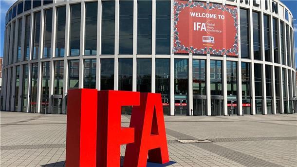 Techmesse IFA zeigt KI-Trends: Roboter helfen sogar Igeln In diesem Jahr inszeniert sich die Tech-Messe IFA als Erlebniswelt. (Archivbild)