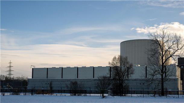 Gericht erlaubt weiter Atommülllagerung in Gundremmingen In dieser Halle auf dem Gelände des früheren Kernkraftwerks Gundremmingen wird der Atommüll gelagert.