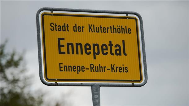 Sexueller Missbrauch im Pflegeheim: Mindestens 14 Opfer In einem Pflegeheim im nordrhein-westfälischen Ennepetal ist es zu sexuellen Übergriffen an demenzkranken Menschen gekommen.