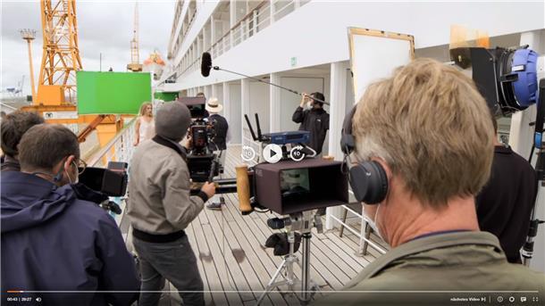 „Traumschiff“: Werft statt Seychellen In einer Reportage hat das ZDF schon von den besonderen Dreharbeiten in Bremerhaven berichtet.