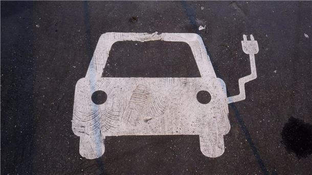 Studie: Strombedarf für E-Mobilität steigt rasant In Europa wird der Stromverbrauch für elektrische Fahrzeuge immer mehr steigen. Das hat nun eine Studie ermittelt.