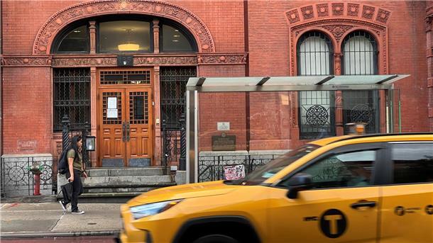 In New York sind die klassischen Taxis als „Yellow Cabs“ bekannt. (Archivbild)