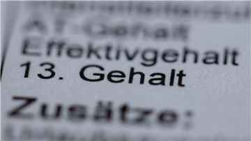 In Ostdeutschland sparen tariflose Unternehmen besonders deutlich an den Gehältern ihrer Beschäftigten.