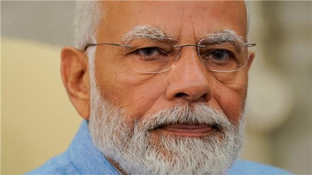 Journalistin stellt Frage an Modi, wird im Netz schikaniert Indiens Premierminister Narenda Modi.