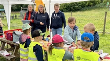Inge Jassen, Anja Böltes und Heide Schlack (von links) hatten an den beiden Tagen viel zu erklären