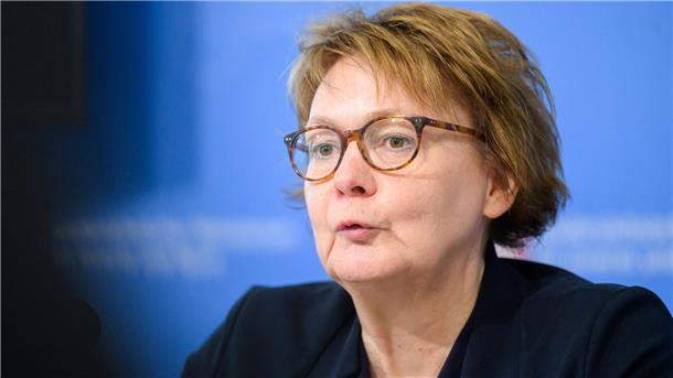 Innenministerin Behrens will gegen Rassismus bei der Polizei durchgreifen. (Archivbild)