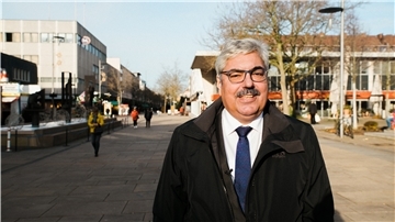 Innenstadt, Fußgängerzone, große Kirche, OB, Bürgermeister, Oberbürgermeister, Grantz
