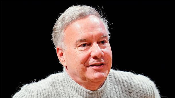 Nibelungen-Festspiele stellen Ensemble vor Intendant Nico Hofmann stellte das Programm vor.