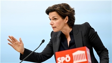 „Irgendwann ist genug. Und irgendwann ist jetzt“: Pamela Rendi-Wagner.