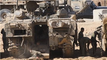 Israelische Soldaten an der Grenze zum Gazastreifen. (Archivbild)