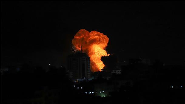 Deutsche von Hamas entführt - Evakuierungsflüge Israelischer Luftangriff auf Gaza-Stadt.