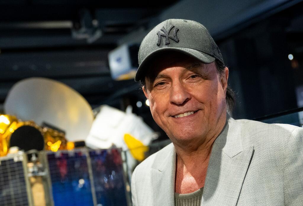Ist mit „Major Tom“ zurück in den Charts: Sänger Peter Schilling.