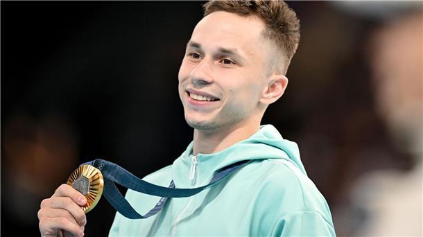 Neutrale Athleten wegen Ukraine-Krieg: Erste Goldmedaille Iwan Litwinowitsch gewinnt Gold als neutraler Athlet.