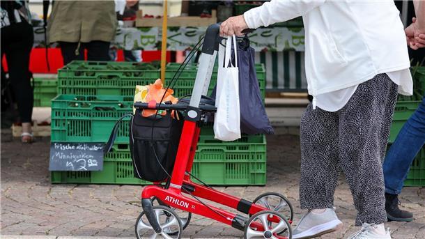 Jährliche Rentenanpassung: Auch in diesem Jahr bekommen Rentner ab dem 1. Juli deutlich mehr Geld.