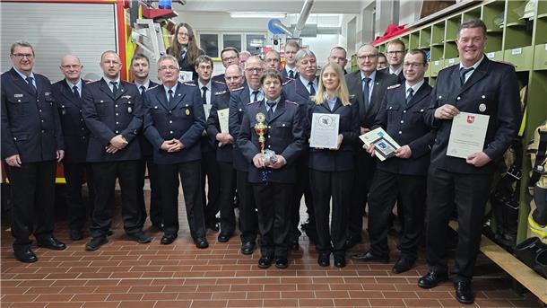 Jahreshauptversammlung der Freiwilligen Feuerwehr Schwei.