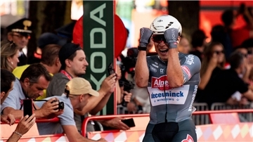 Jasper Philipsen hat die 8. Etappe der Vuelta gewonnen. (Archivbild)