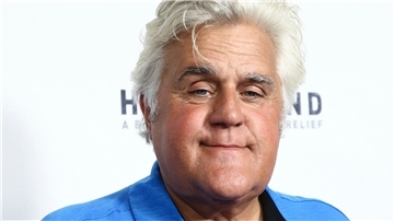 Jay Leno hat in seiner Garage in Los Angeles Verbrennungen erlitten.