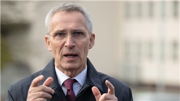 Jens Stoltenberg rechnet nicht mit einem schnellen Ende der Kämpfe in der Ukraine.