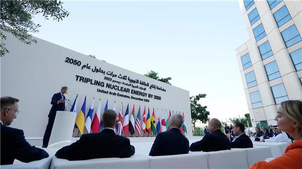 John Kerry ist Sondergesandter des US-Präsidenten für Klimafragen. Hier bei einer Veranstaltung auf dem UN-Klimagipfel COP28 in Dubai.