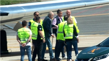 Juan Carlos bei seiner Ankunft auf dem Internationalen Flughafen von Vigo-Peinador.