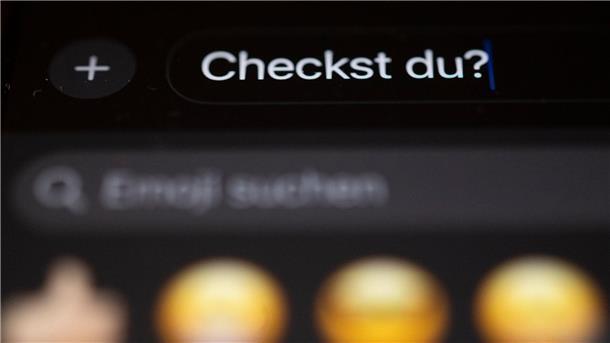 Jugendliche haben ihre Favoriten für das „Jugendwort des Jahres“ 2025 nominiert - unter anderem „Checkst du?“, „Goonen“ oder „Sybau“. 