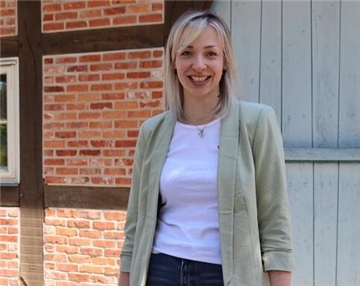 Julia Hermes ist als Vermittlerin von Ausbildungsplatzen bei der Kreishandwerkerschaft tätig.