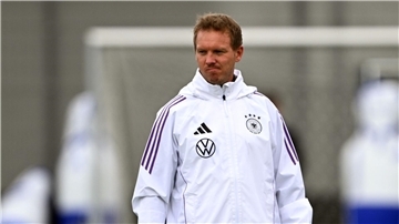 Julian Nagelsmann schaut selbst genau auf die Weltrangliste.