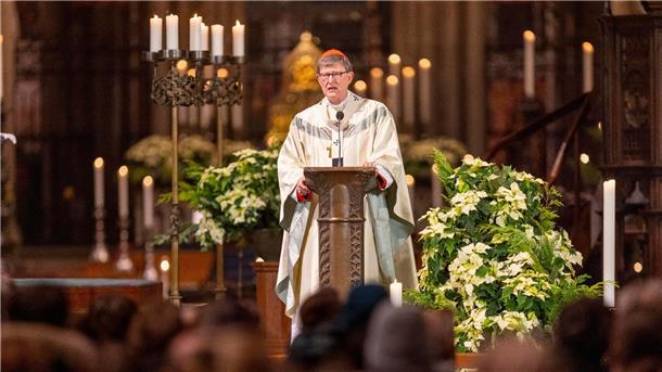 Kardinal Rainer Maria Woelki feiert die Silvester-Messe im Kölner Dom.