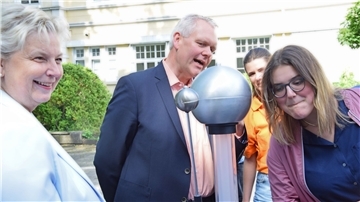 Karin Logemann (SPD) und Björn Thümler (CDU, von links) haben beide bislang die Wesermarsch in Hannover vertreten. Das wird wohl auch so bleiben.